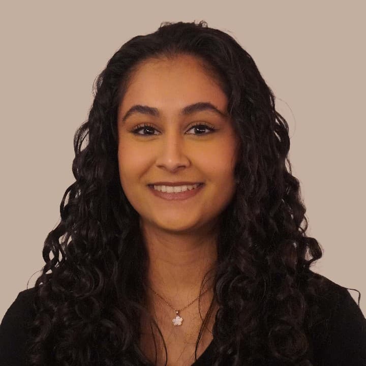 Aayushi Hansalia
